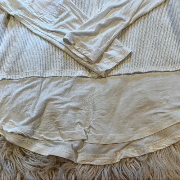 White Crow Women's Cream Long Sleeve Top - Picture 4 of 8